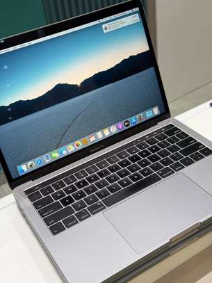 MacBook pro image 4