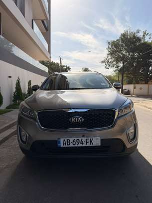 KIA SORENTO image 2