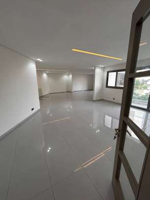 Très bel appartement F5 à louer aux almadies image 14
