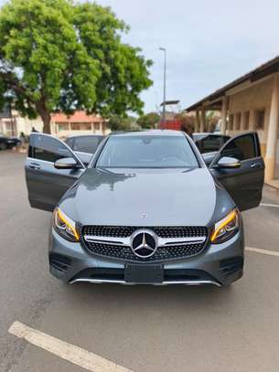 Mercedes Benz GLC coupé 2019 image 2