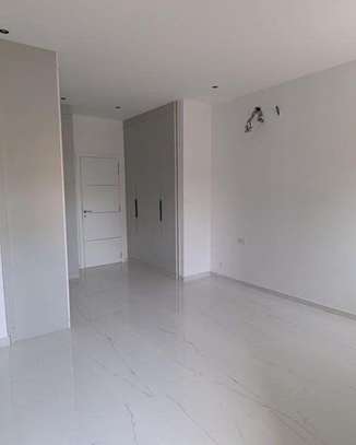 Appartement à louer aux Almadies de grand standing image 5