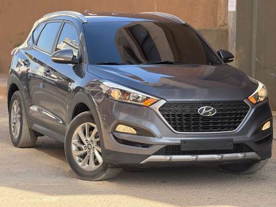 Hyundai tucson image 5