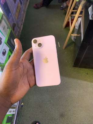 iPhone 13 image 4