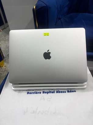 MacBook Pro M1 13 pouces Ram 16Go SSD 512Go image 3