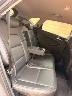 HYUNDAI TUCSON DIESEL 2016/17 image 8