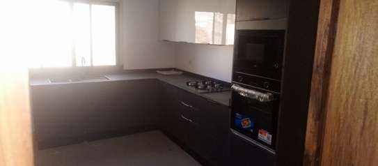 DUPLEX NEUFS À LOUER CITÉ KEUR GORGUI image 5