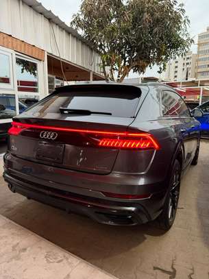 AUDI Q8 2021 image 12