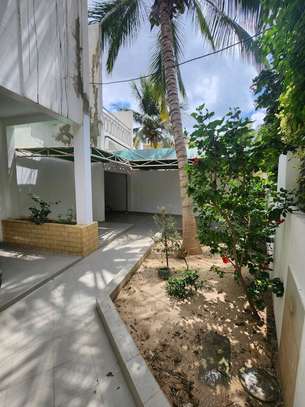 Villa R+1à Louer image 4