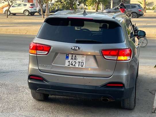 Kia Sorento image 13