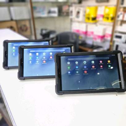 Tablette Samsung Galaxy tabA7 lite avec cover militaire image 5