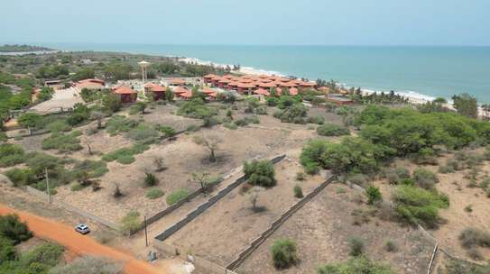 TERRAIN A VENDRE A GUEREO image 5