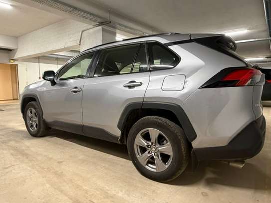 TOYOTA RAV4  |  Comfort Edition | Comme neuve image 4