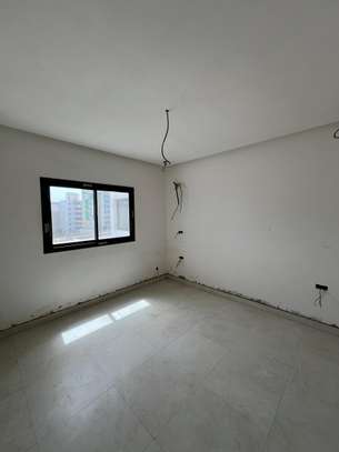 F5 de 225 m² à vendre à Mermoz image 5