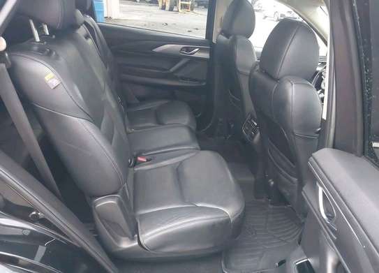 MAZDA CX9 image 8