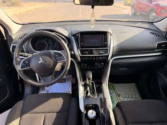 MITSUBISHI ECLIPSE CROSS   2019 image 10