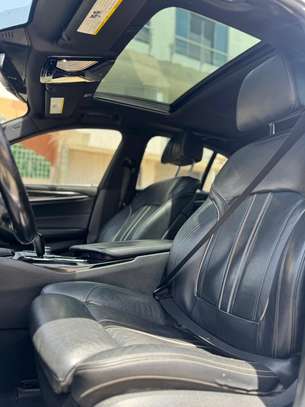 BMW* SERIE 5 530i* 🔘Année : *2017* image 7
