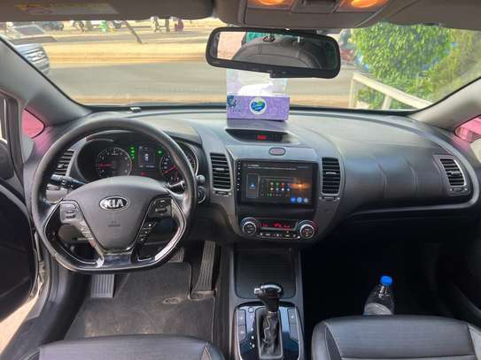 HYUNDAI K3 2018 image 4