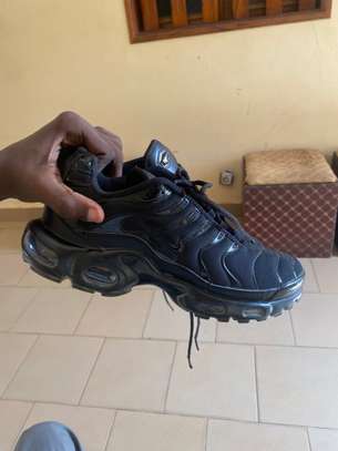 Chaussures de sport noires confort maintien amorti image 4