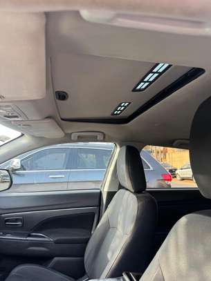 Mitsubishi RVR image 14