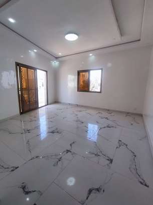 Bel appartement moderne aux Mamelles image 2