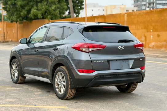 HYUNDAI TUCSON 2017 image 3