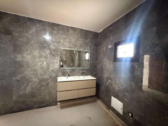 Appartement F4 à louer au Plateau image 11
