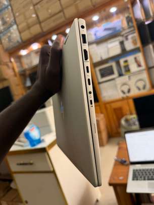 HP ELITEBOOK X360 830 G6 image 7