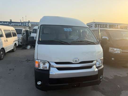 Toyota Hiace 2018 image 5