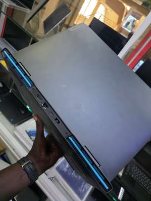 Gamer Lenovo 85Sb 2025 image 2