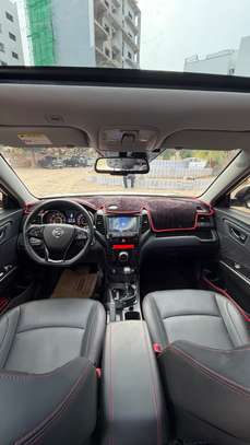 SsangYong Tivoli Air 2016 image 5