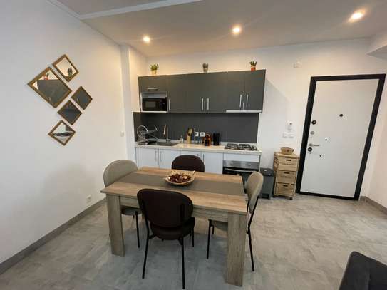 À louer – Bel appartement F3 VIDE à Sicap Amitié 2 image 4