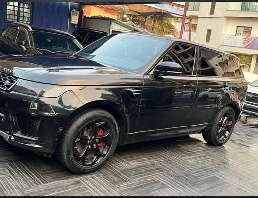 Range RoverSport 2019 image 13