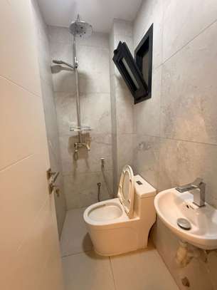 grand appartement standing à louer image 3