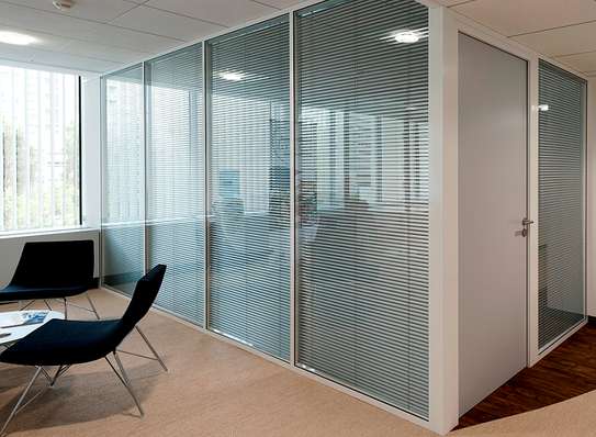 CLOISON DE BUREAU EN ALUMINIUM image 5