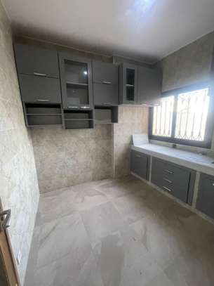 Location appartement F4 Sacré coeur 3 image 3