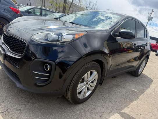 KIA SPORTAGE LX 2018 image 2