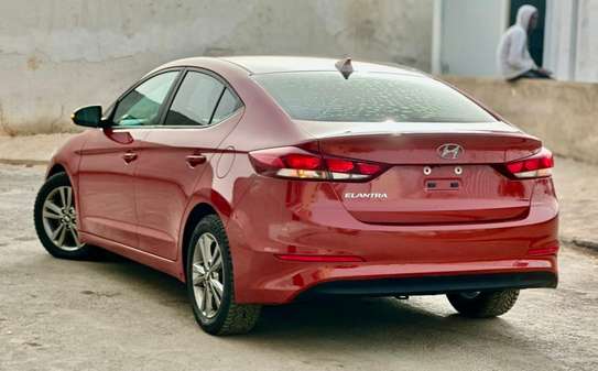 Hyundai Elantra 2017 image 11