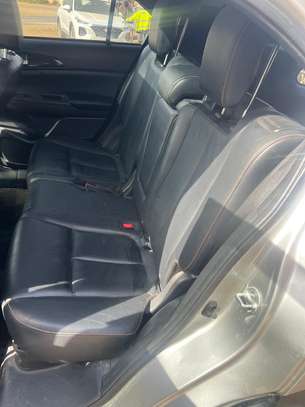 Mitsubishi éclipse cross GT image 9