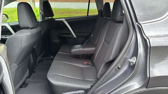 Toyota rav 4 image 5