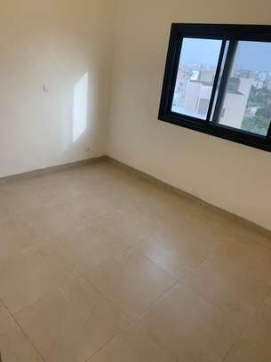 Appartement F4 standing à louer à Sacre-coeur 1 image 7