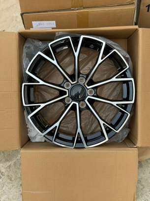 Pneus neufs toutes marques montage offert Dakar image 7