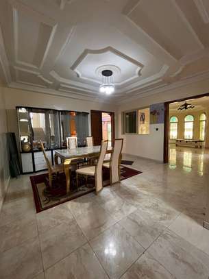 villa image 8