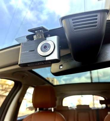Land Rover Discovery Sport HSE2019 image 12