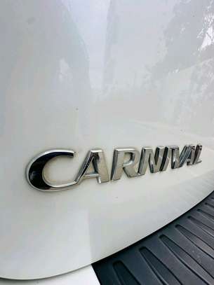 Kia carnivale 2017 image 9
