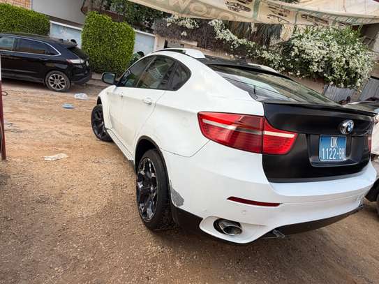 BMW X6 image 6