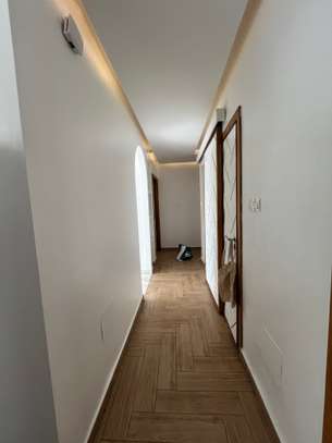 Appartement F4 à vendre au plateau image 3