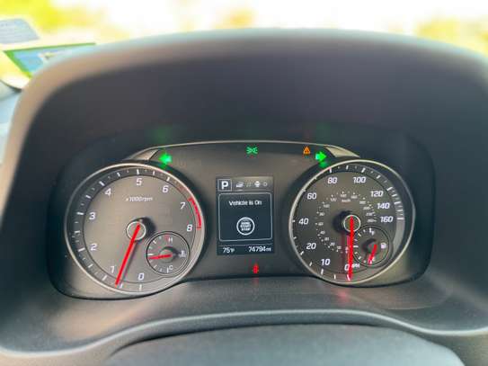Hyundai Elantra Sport 2018  1.6L image 14