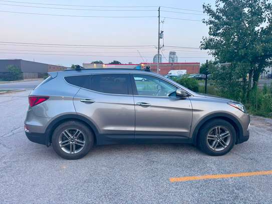 HYUNDAI SANTAFE 2017 image 9