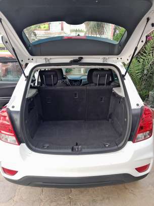 Chevrolet Trax 2017 image 2