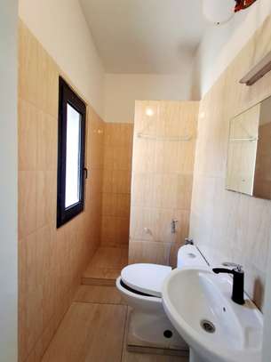 APPARTEMENT A LOUE F4 CITE ATAYA image 3